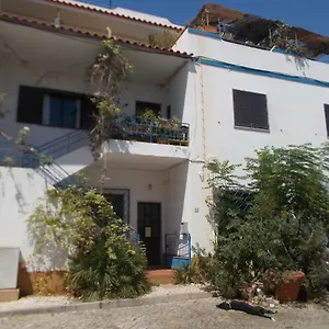 Ztir Homestay Olhao